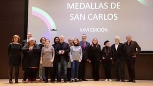 La UPV otorga la Medalla de Sant Carles 2025 a la Filmoteca Valenciana y María Teresa Begiristain