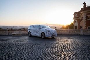 Mercedes-Benz VLE completa con éxito su prueba de larga distancia a Roma