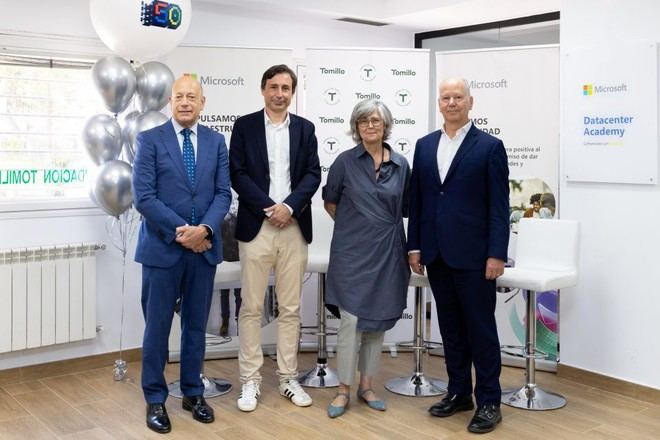 Microsoft y Fundación Tomillo lanzan la primera academia de centros de datos en España