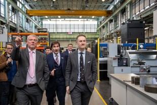 El Ministro de Industria se reúne con expertos de WMG para impulsar la innovación industrial