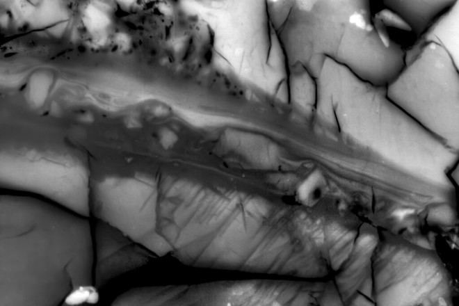 Geólogos del MIT analizan la energía liberada durante un terremoto en laboratorio