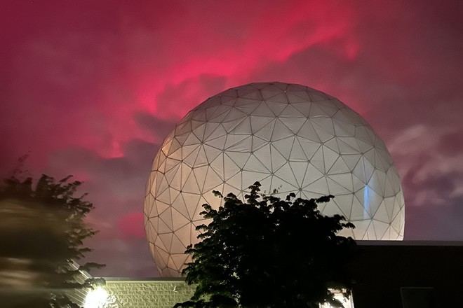 Científicos del MIT estudian tormentas geoespaciales recientes y sus impresionantes auroras