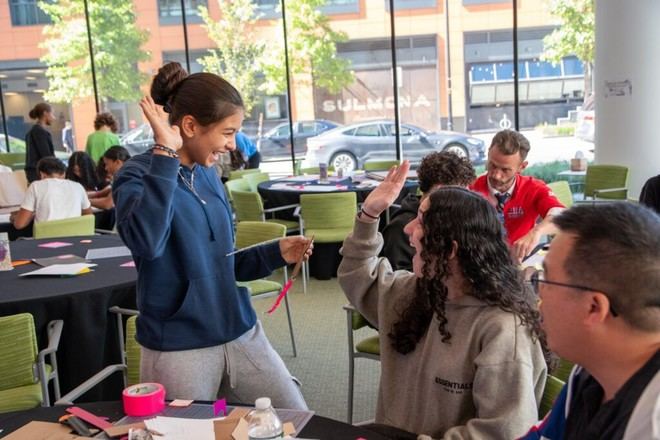 MIT presenta el Día del Diseño para fomentar el aprendizaje práctico en las aulas