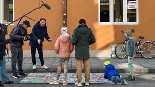 La investigación sobre movilidad infantil destaca en programas de televisión