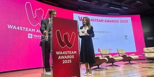 Montserrat Rigall recibe el premio WA4STEAM por su apoyo al liderazgo femenino en STEAM