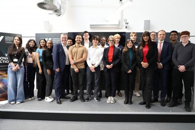 La Universidad de Warwick recibe a miembros del Comité de Educación de la Cámara de los Comunes