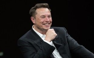 Aprobado el histórico paquete de compensación de Musk en Tesla por casi $1 billón