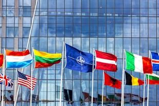 NATO y Unión Europea: Desafíos en la cooperación tras la guerra en Ucrania, según expertos de la Universidad de Bolonia