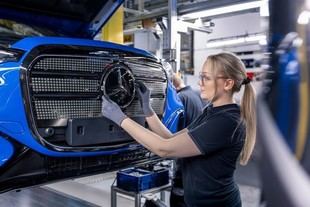 Mercedes-Benz se prepara para su mayor ofensiva de productos con nuevas plantas de producción