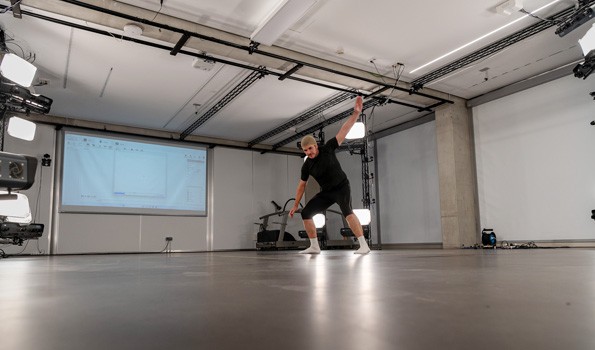 Desarrollo de un guante innovador para la pilota valenciana