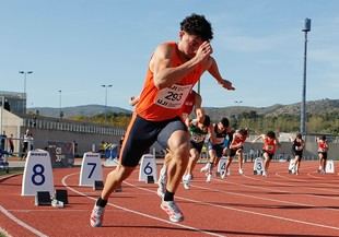 La Universitat de València brilla en los CADU con múltiples medallas en atletismo, judo y voleibol playa