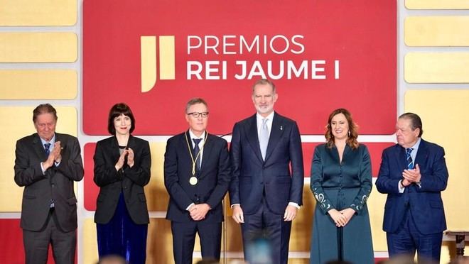 José Luis Mascareñas recibe el Premio Rei Jaume I por su investigación en química básica