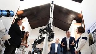 El refractor Steinheil de la USC celebra su centenario en Galicia