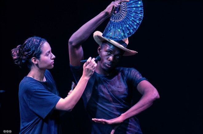 Estudiantes de Univalle estrenan la obra Este niño de Joël Pommerat