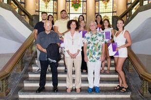 Ocho estudiantes de Medicina y Enfermería reciben becas de la Fundación Pizarroso