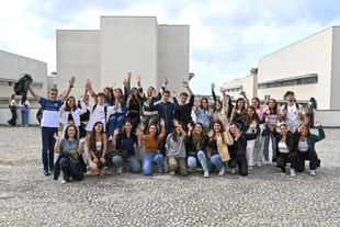 ICBAS da la bienvenida a nuevos estudiantes el 15 de septiembre
