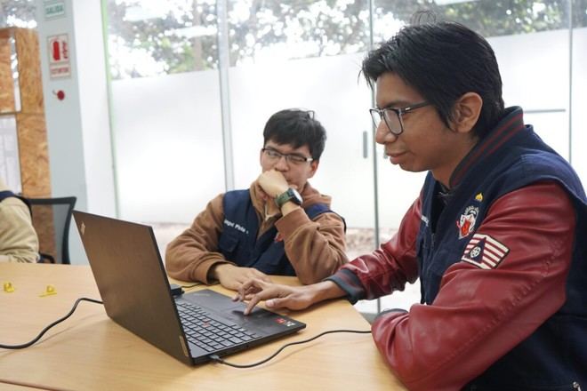Institutos públicos en Lima ofrecen carreras técnicas gratuitas para jóvenes