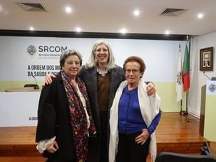 Raquel Duarte, profesora del ICBAS, recibe homenaje por su contribución a la medicina femenina en Portugal