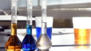 Presentan avances en química orgánica en foro internacional de la USC