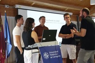 Pablo Carbonell inaugura el ciclo cultural de la ETSAE sobre arquitectura sostenible
