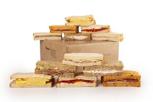 Viena Capellanes lanza 18 sándwiches frescos para el verano