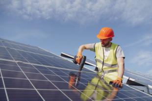 Cursos de verano 2026 sobre sostenibilidad, energía y empleo verde