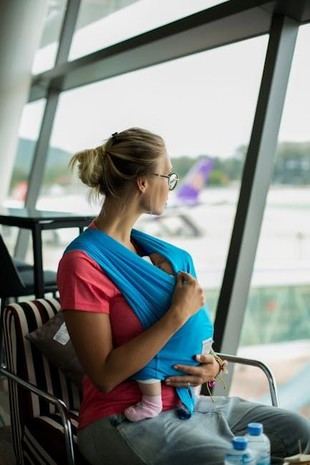 AirHelp informa sobre los derechos de las familias al viajar en avión este verano