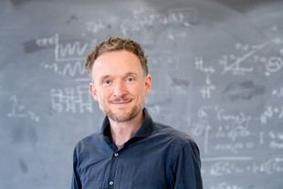 El físico Frank Pollmann recibe el prestigioso Premio Leibniz 2026