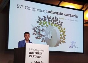 Estudiante de Pisa gana premio por innovación en la industria del papel