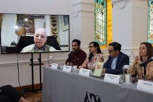 Presentan libro sobre la clase media en Ciudad de México (1850-1980)