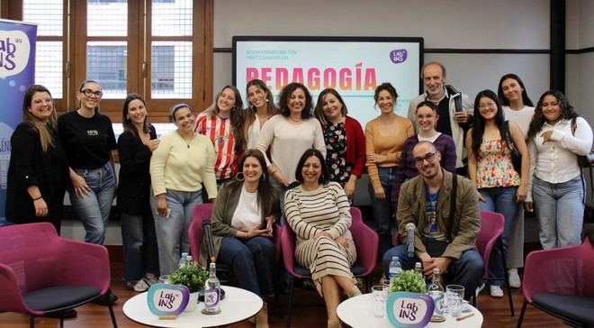 Diálogo sobre pedagogía y cambio social en la ULL