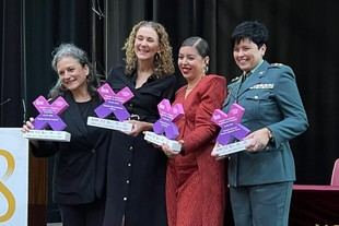 Raquel Barrionuevo Pérez galardonada con el Premio al Liderazgo Femenino en Cultura