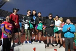 BUAP celebra carrera nocturna en honor al Día Internacional de la Enfermería