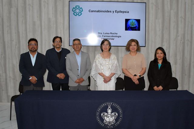 Ciclo de conferencias sobre epilepsia y cannabinoides en Puebla