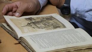 El Colegio de San Luis recibe donación de revista literaria del siglo XIX