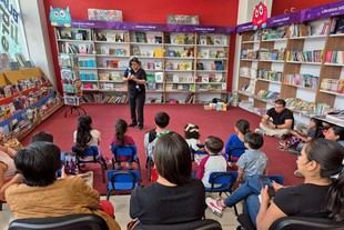 Librería CCU celebra la Hora Mágica de los Cuentos para niños