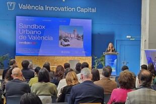 REDIT presenta proyectos innovadores para el futuro de las ciudades en un foro de Consejeros