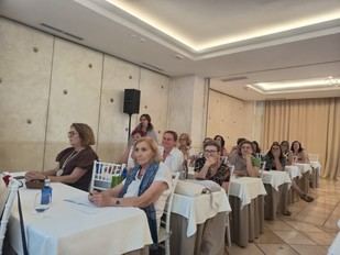 Reyes Calderón anticipa la llegada de novelas escritas por chatbots en la UJI