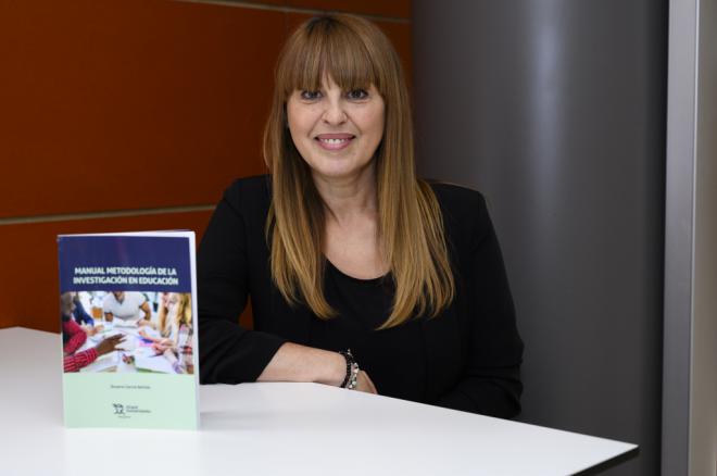 La doctora Rosario García Bellido, profesora del Departamento de Ciencias de la Educación de la Universidad CEU Cardenal Herrera, autora del “Manual de metodología de la investigación en educación”.