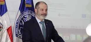 Rubén Calderón de UNEATLANTICO realiza conferencias en República Dominicana sobre educación superior