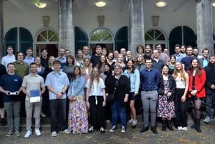 RWTH Aachen celebra la graduación de 60 aprendices en su ceremonia anual