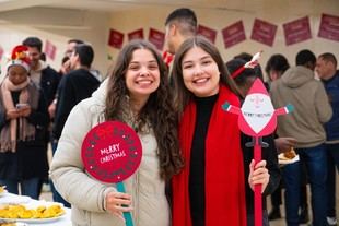 Celebración navideña de estudiantes internacionales en la U.Porto