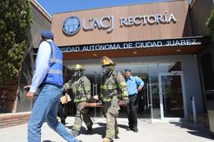 Simulacro en UACJ concluye sin incidentes tras conato de incendio