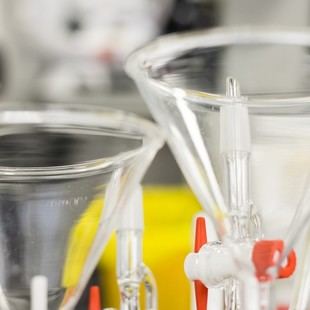 Investigadores de Manchester descubren un nuevo enfoque prometedor para tratar un tipo de cáncer de pulmón 'indrogable'