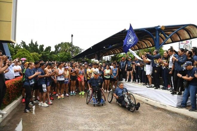 Éxito rotundo en la Primera Carrera Ocelote de la UNACH con 1500 participantes