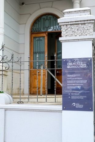 La ULPGC lanza 9 títulos y 9 microcredenciales para el curso 2025-2026