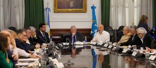 Convocan a concurso para profesores en la Universidad de Buenos Aires