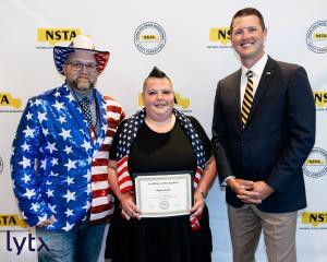 Shaina Martin de Durham School Services brilla en la competencia internacional de seguridad para conductores de autobuses escolares