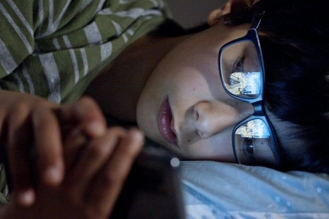 Problemas de sueño en adolescentes tempranos vinculados a conductas autolesivas futuras