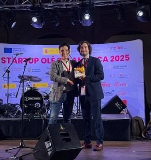 La Junta de Andalucía recibe el premio a la mejor Administración por su apoyo al emprendimiento